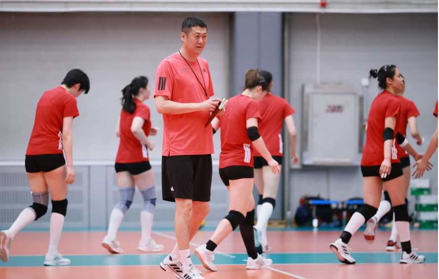 与朋友一起分享ag九游会在线娱乐的欢乐